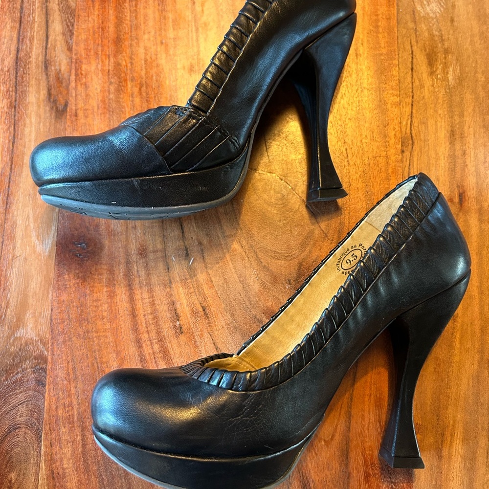 John Fluevog US sz 9.5 Hi Keepsake Platform Pump